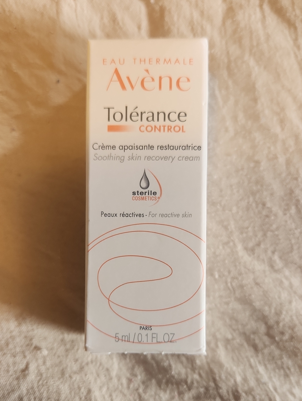 💕5/$25 Tolérance Control Soothing Skin Recovery Cream — White/Peach